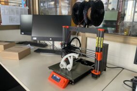 Additive manufacturing